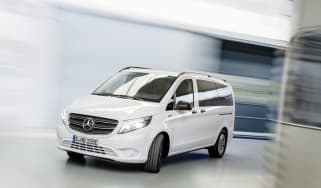 Der neue Mercedes-Benz eVito Tourer (Stromverbrauch kombiniert: 26,2 kWh/100 km; CO2-Emissionen kombiniert: 0 g/km) – Exterieur // The new Mercedes-Benz eVito Tourer (combined power consumpti