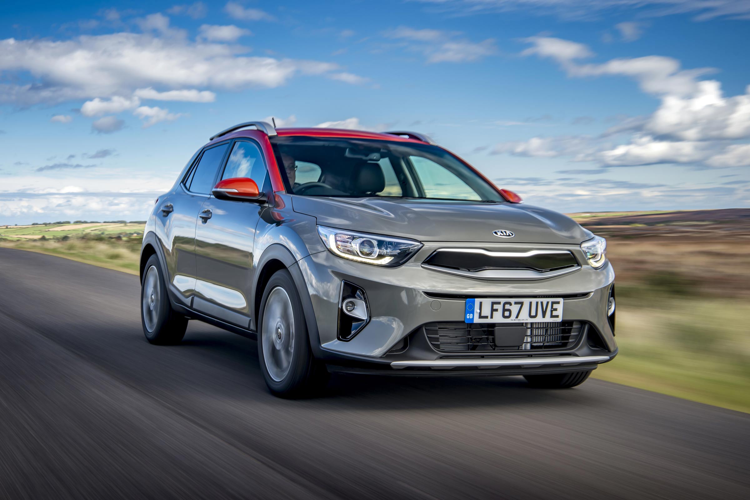 Kia Stonic Hybrid 2019 Specs And On Sale Date Drivingelectric