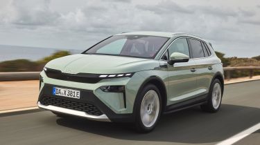 Skoda Elroq in Dynamic trim - front tracking 