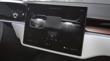 Tesla Model X Plaid - touchscreen