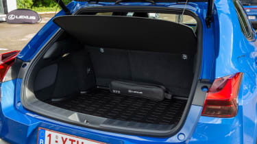Lexus UX 300e electric