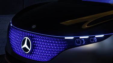 Mercedes logo