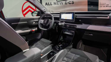 2024 Citroen e-C3 - interior