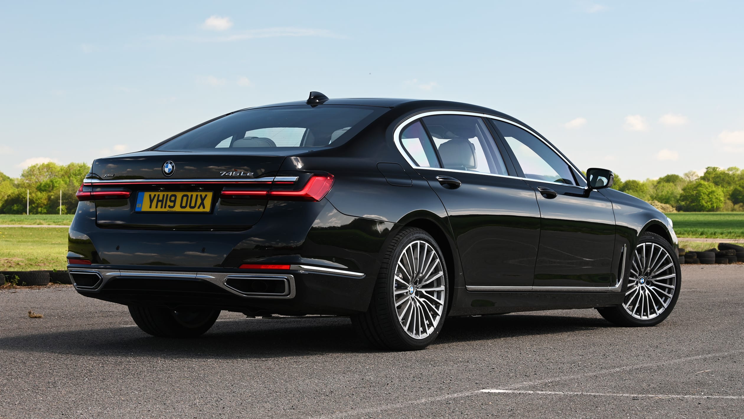 BMW 7 Series hybrid review pictures DrivingElectric