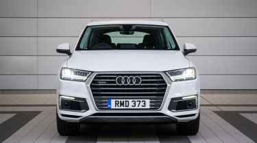 Audi q7 e tron outlet 2019