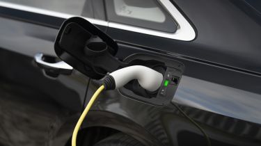 Audi A8 hybrid