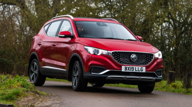 mg zs ev.