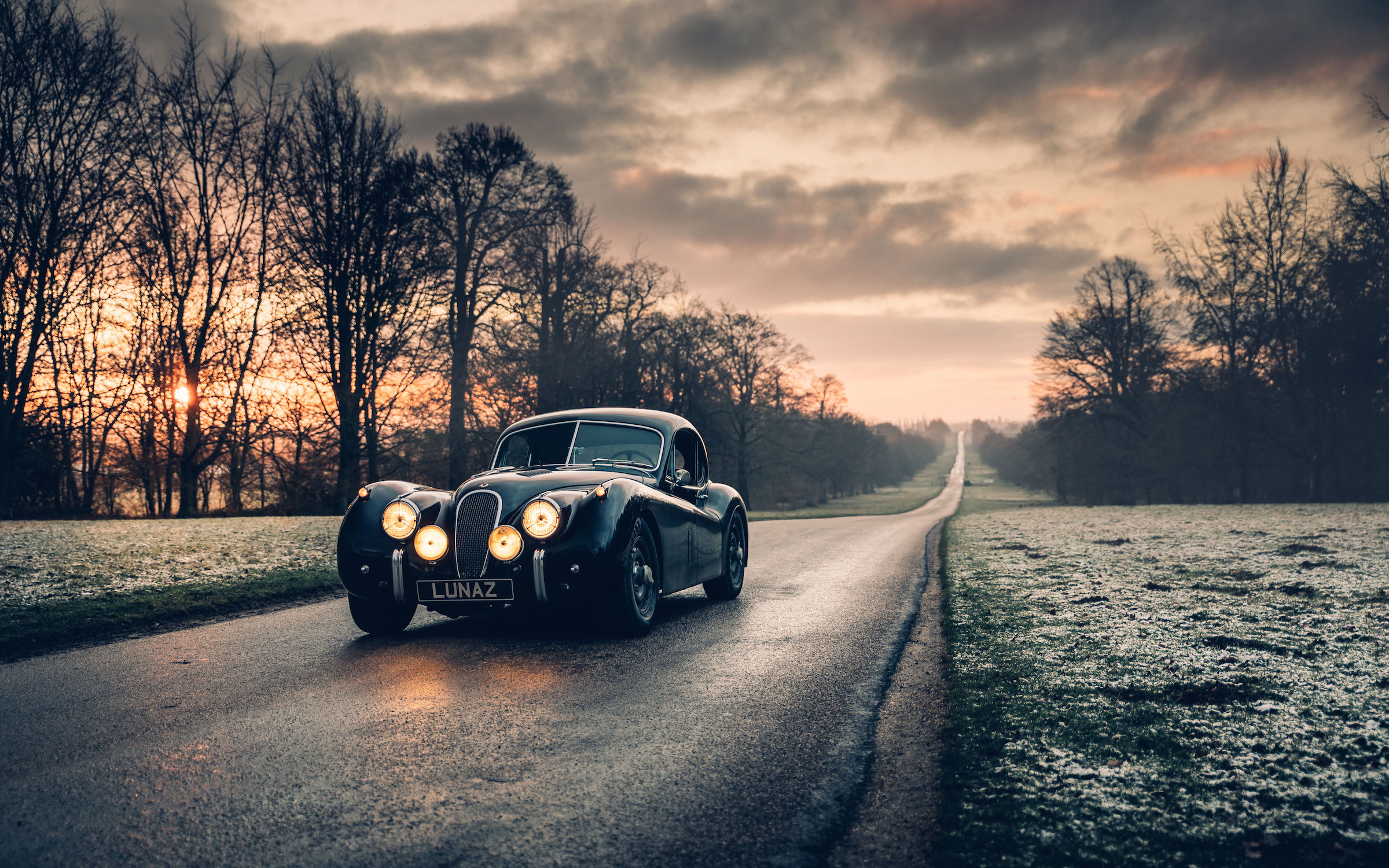 Electric classic cars: Lunaz reveals Rolls-Royce and Jaguar conversions