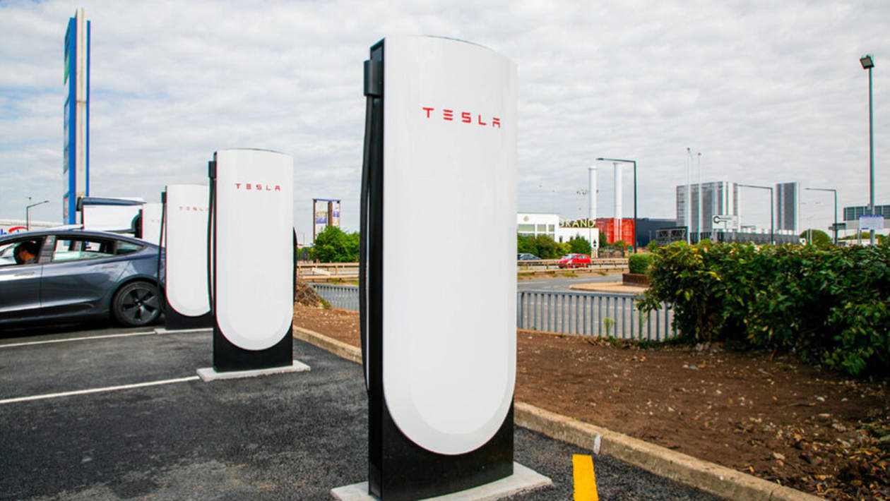 Mastering Road Trips with the Tesla Supercharger Network