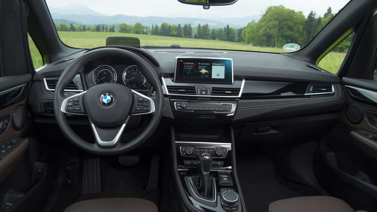 Bmw 225xe online 2019