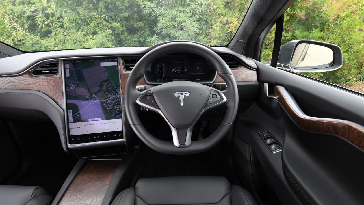 Tesla Model X interior & comfort DrivingElectric