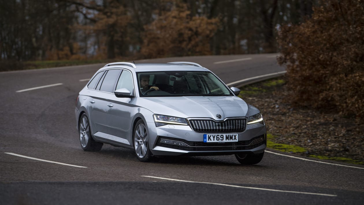 Skoda superb deals hybrid estate