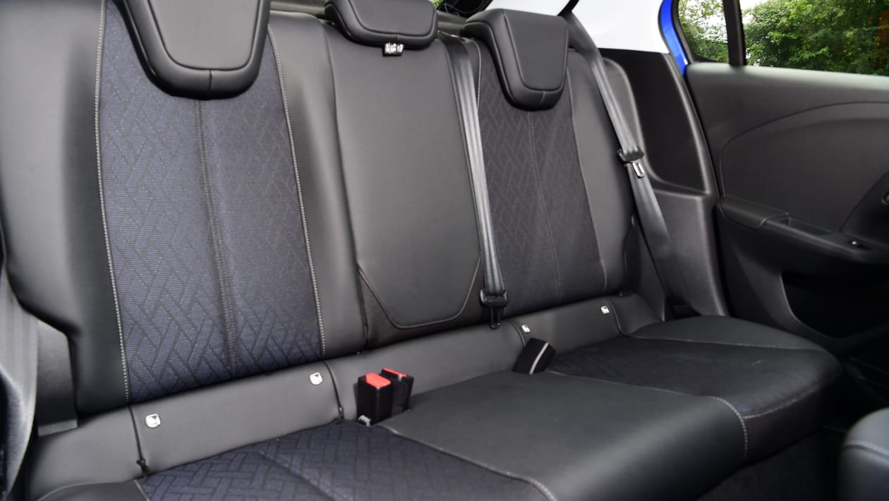 Vauxhall Corsae boot space & seating DrivingElectric