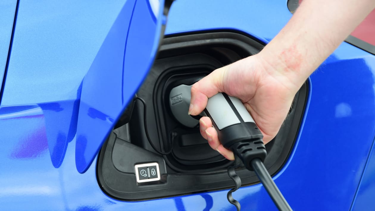Vauxhall Corsae range, battery & charging DrivingElectric