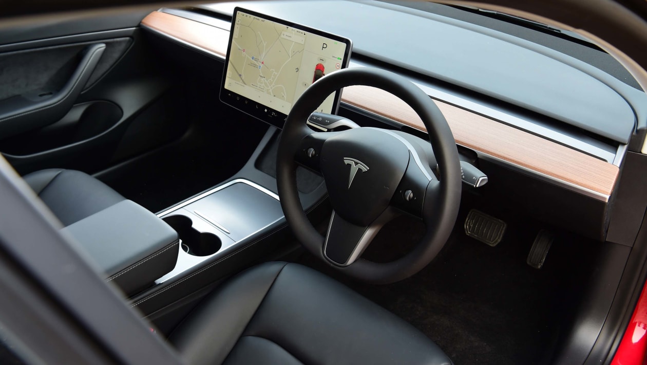 marmeren mat chatten Tesla Model 3 interior, dashboard & comfort | DrivingElectric