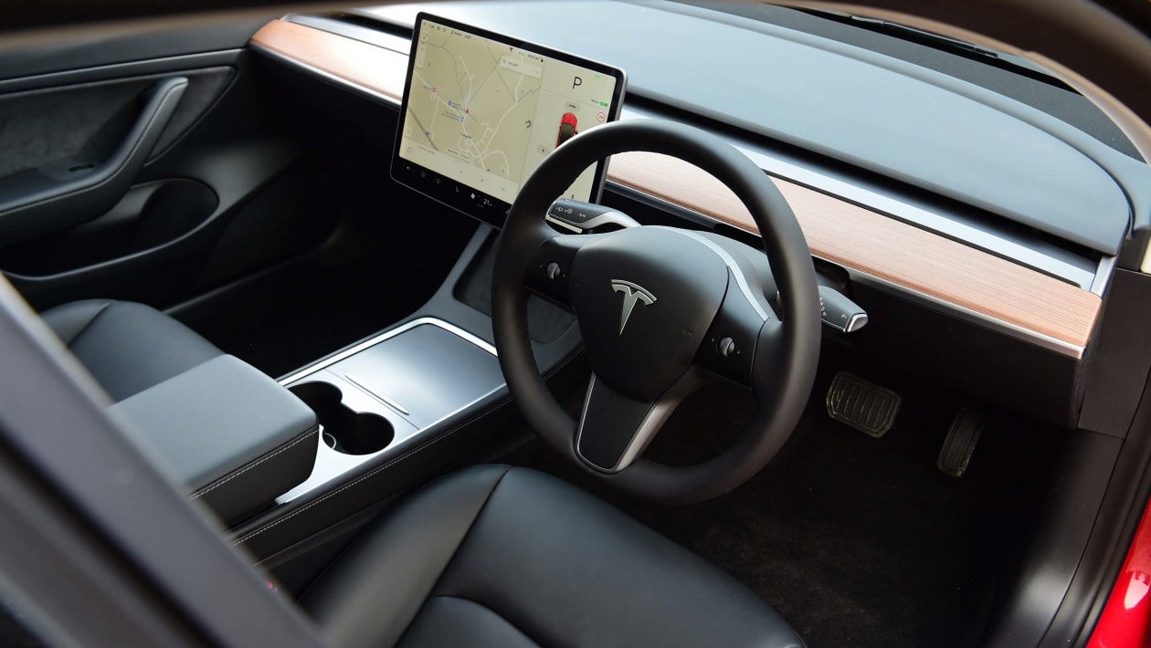 Tesla Model 3 Interior Dashboard Comfort DrivingElectric
