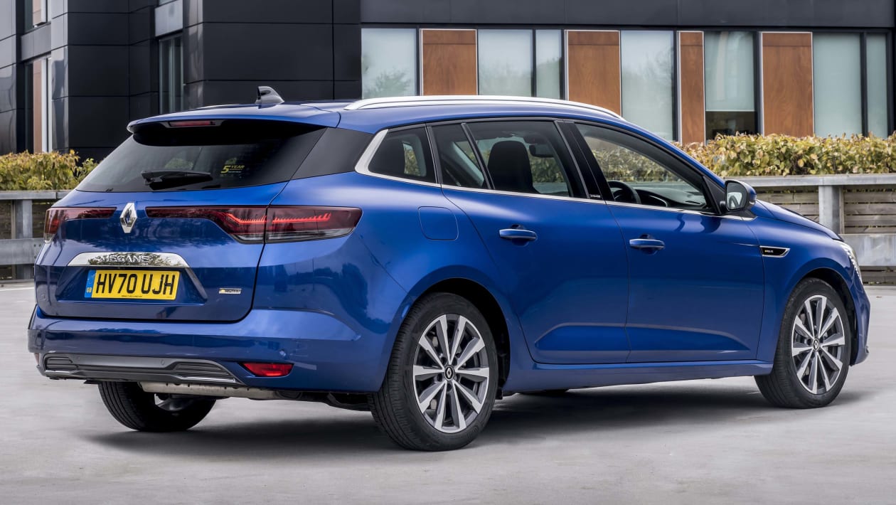 Renault Megane Sport Tourer E-TECH hybrid 2021 UK images | DrivingElectric