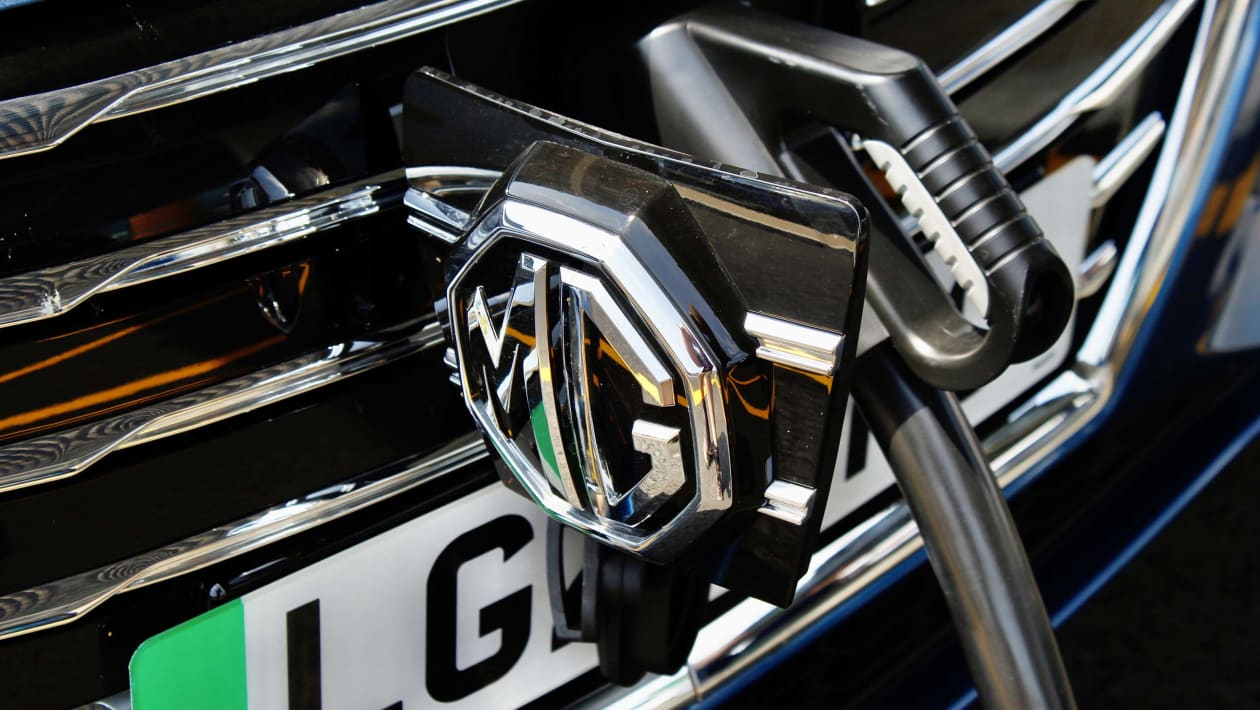 MG 5 SW range, battery & charging | DrivingElectric