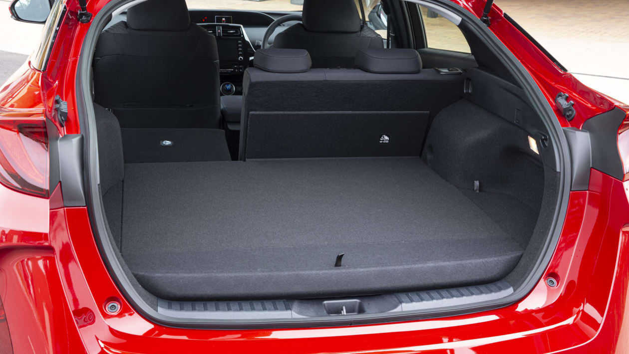 Toyota Prius PlugIn (20162022) boot space & seating DrivingElectric