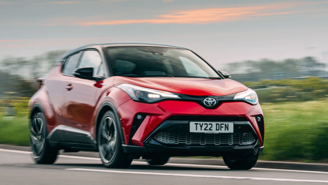Toyota C-HR review 2022 | DrivingElectric