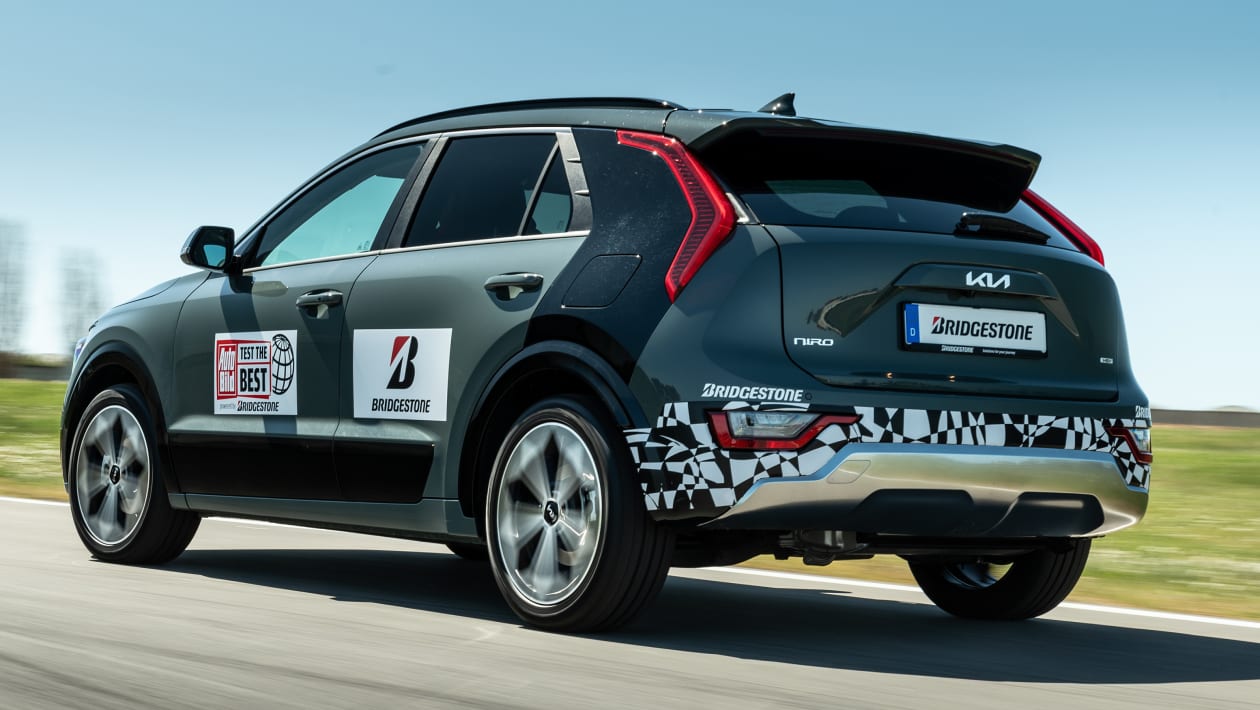 2022 Kia Niro Hybrid Prototype Review Pictures DrivingElectric 2022-kia-niro-hybrid-prototype-review-pictures-drivingelectric
