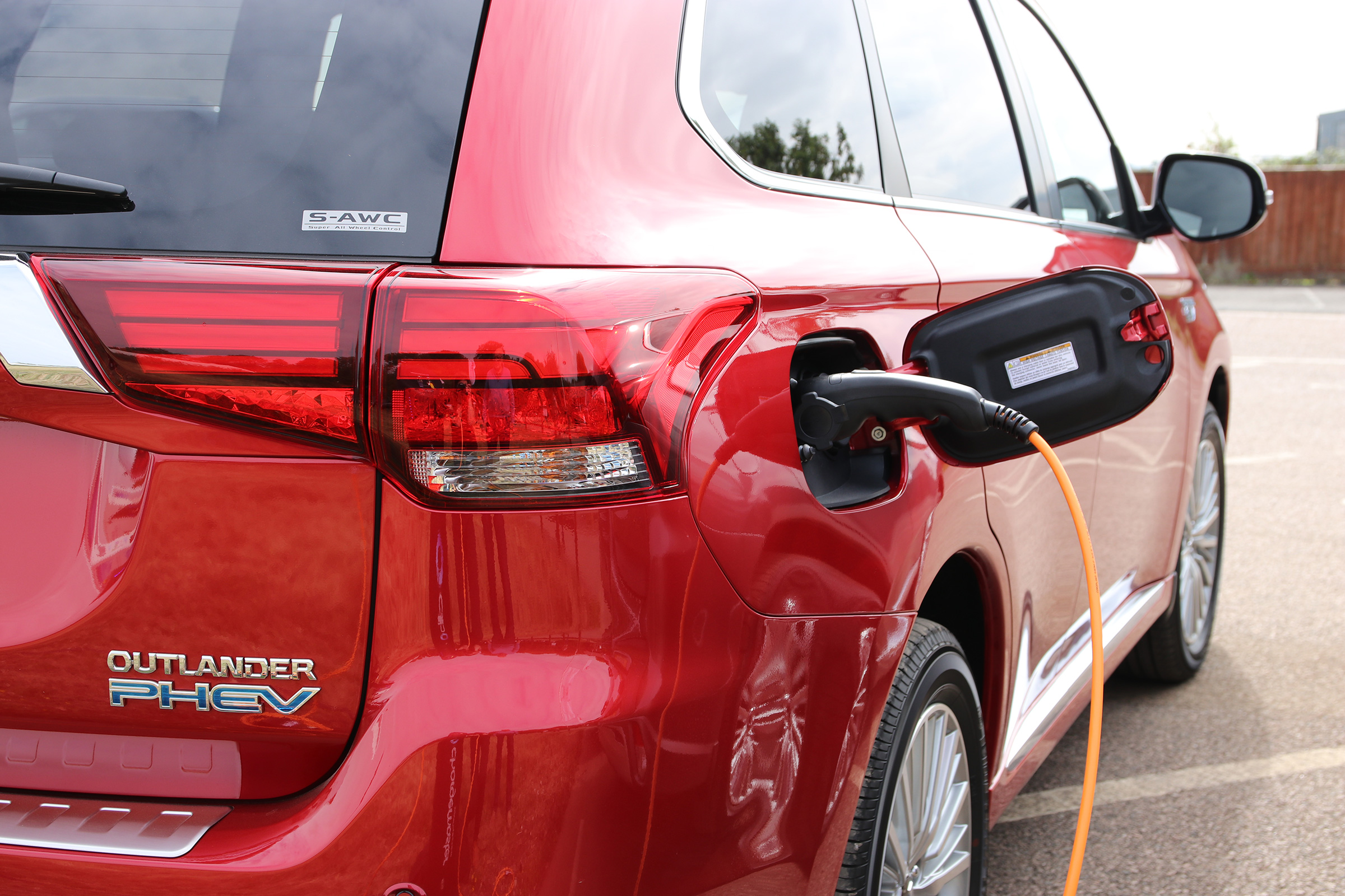 Mitsubishi Electric Car & Hybrid Vehicles