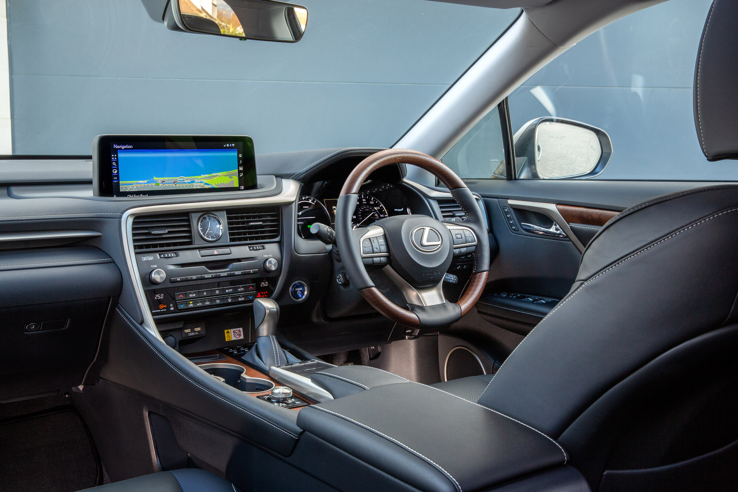 Lexus 450h Interior - Home Design Ideas