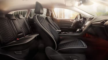 Ford Mondeo Hybrid interior