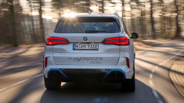 BMW iX5 Hydrogen driving