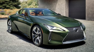 lexus lc 500h.