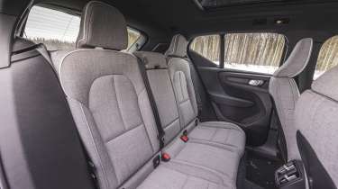 Volvo EX40 - reat seats