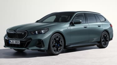 BMW i5 Touring - front