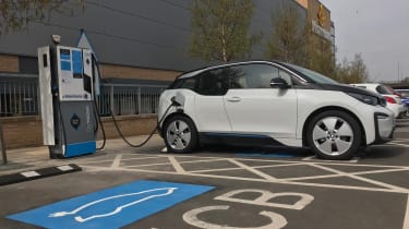 BMW i3 charging at GeniePoint