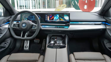 BMW i5 - interior