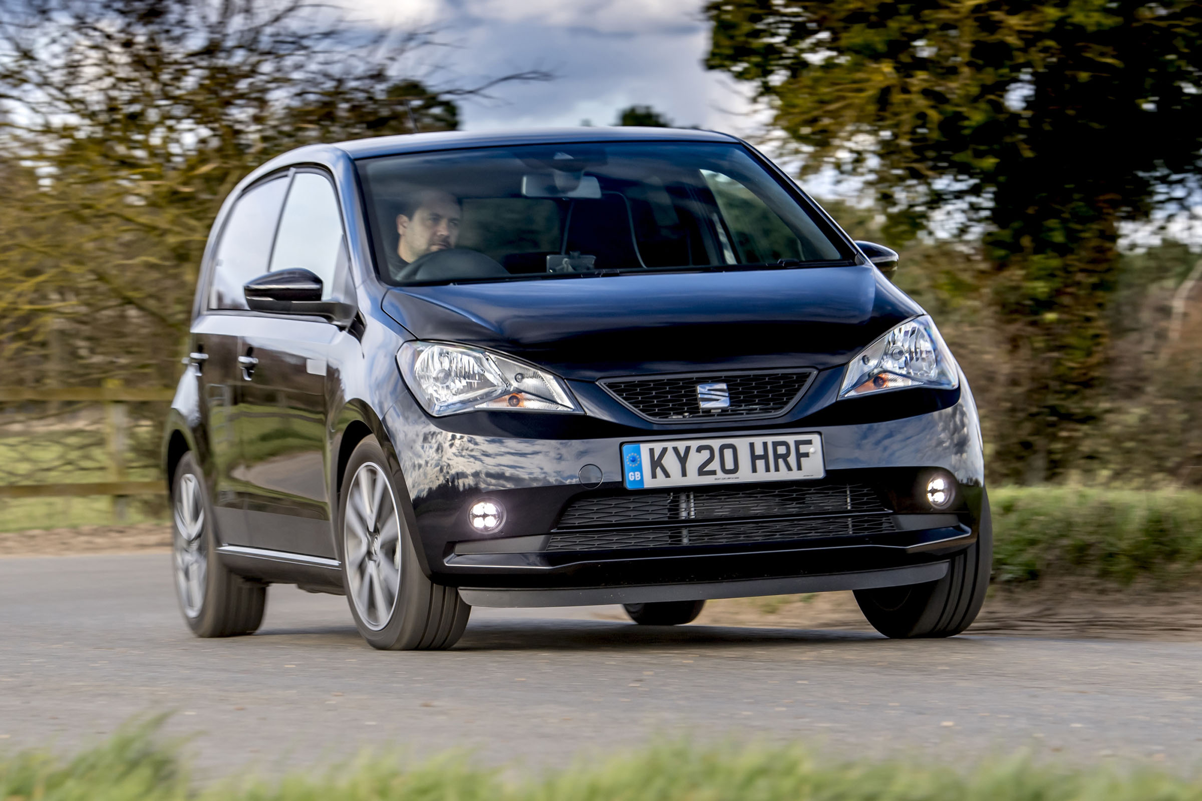 SEAT Mii hatchback review - CarBuyer 
