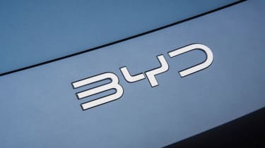 BYD Sealion 7 - &#039;BYD&#039; badge