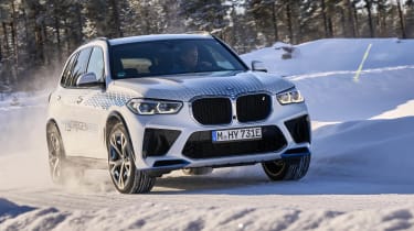 BMW iX5 Hydrogen cold weather testing