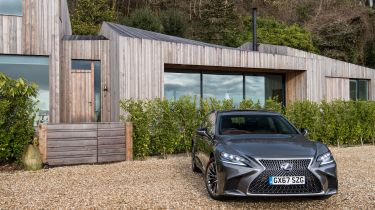Lexus LS 500h