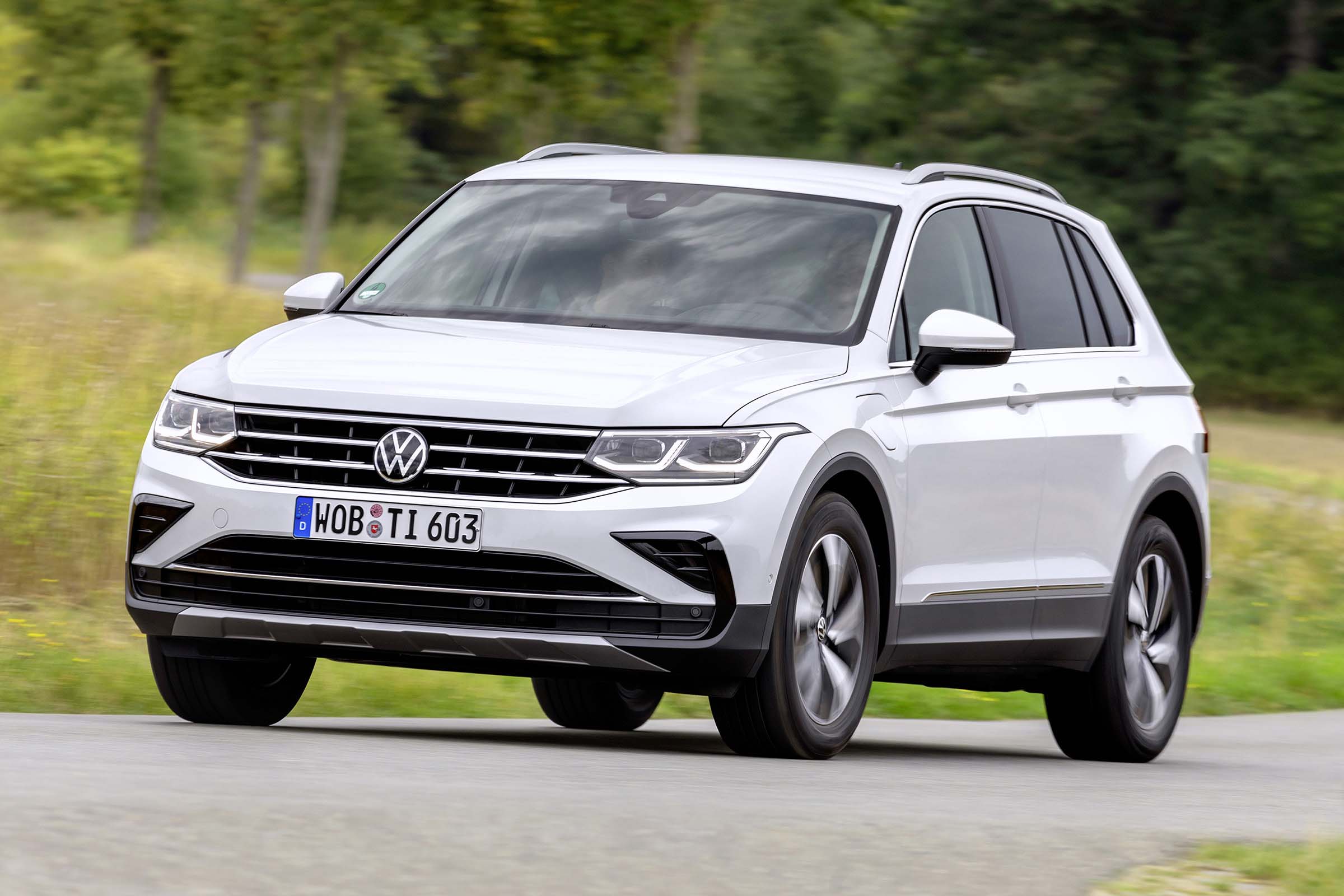 Volkswagen Tiguan hybrid review DrivingElectric