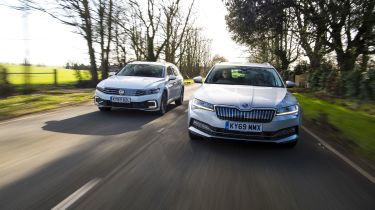 Skoda Superb vs Volkswagen Passat