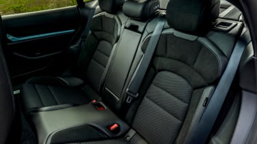 Porsche Taycan - rear seats