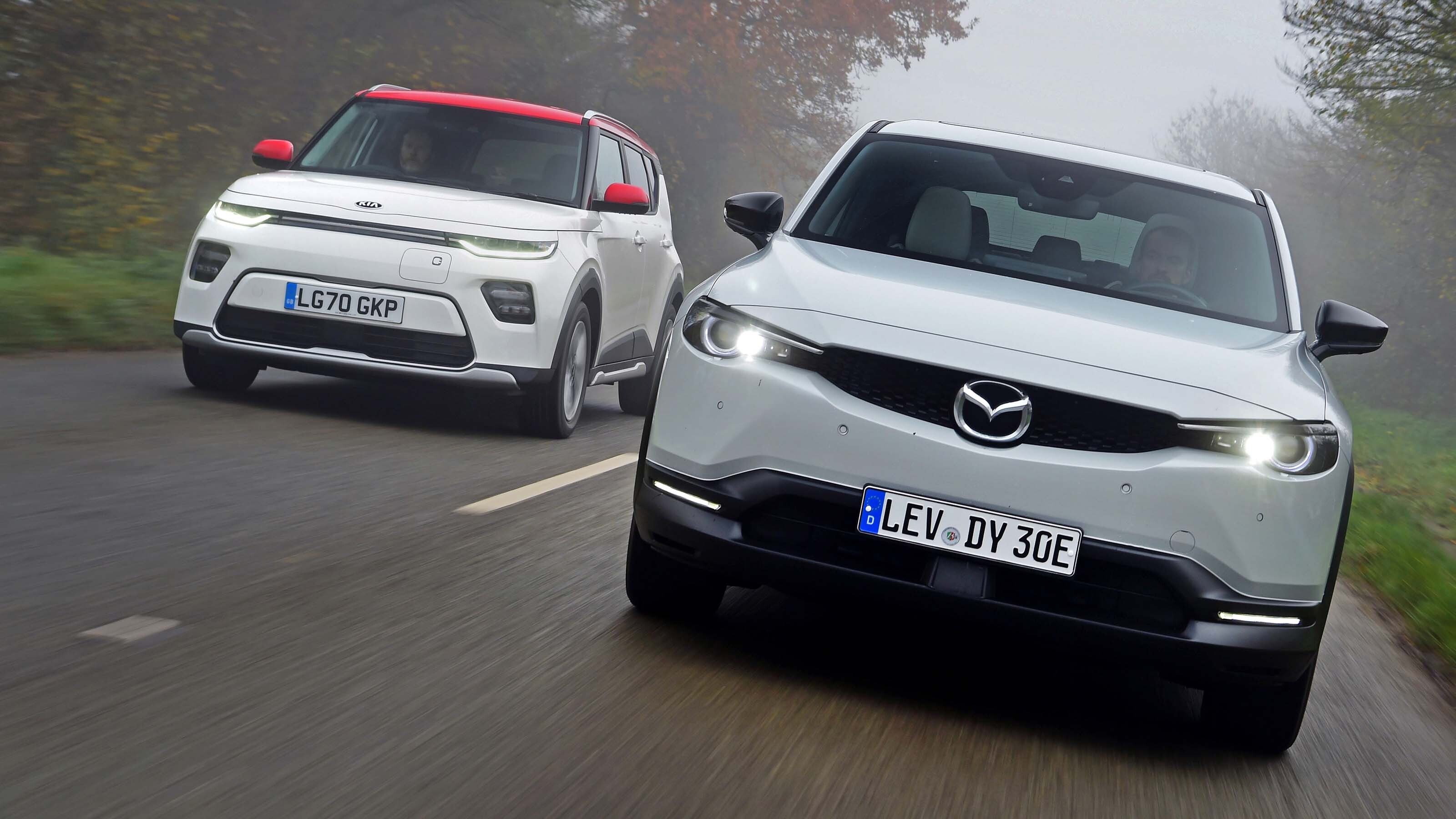 Twin test: Mazda MX-30 vs Kia Soul EV | DrivingElectric