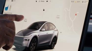 Tesla Model Y facelift 2025 - infotainment buttons