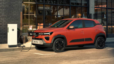Dacia Spring reveal - charging