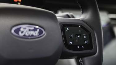 New Ford Explorer - steering wheel controls 