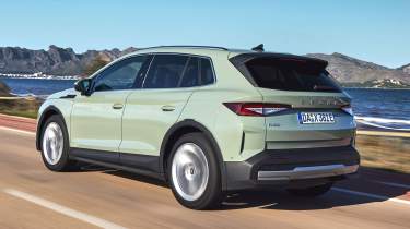 Skoda Elroq in Dynamic trim - rear tracking 