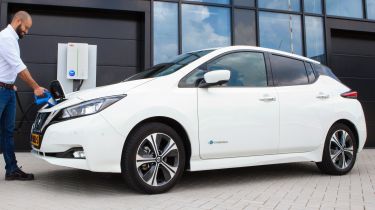 Nissan Leaf using ABB charging point