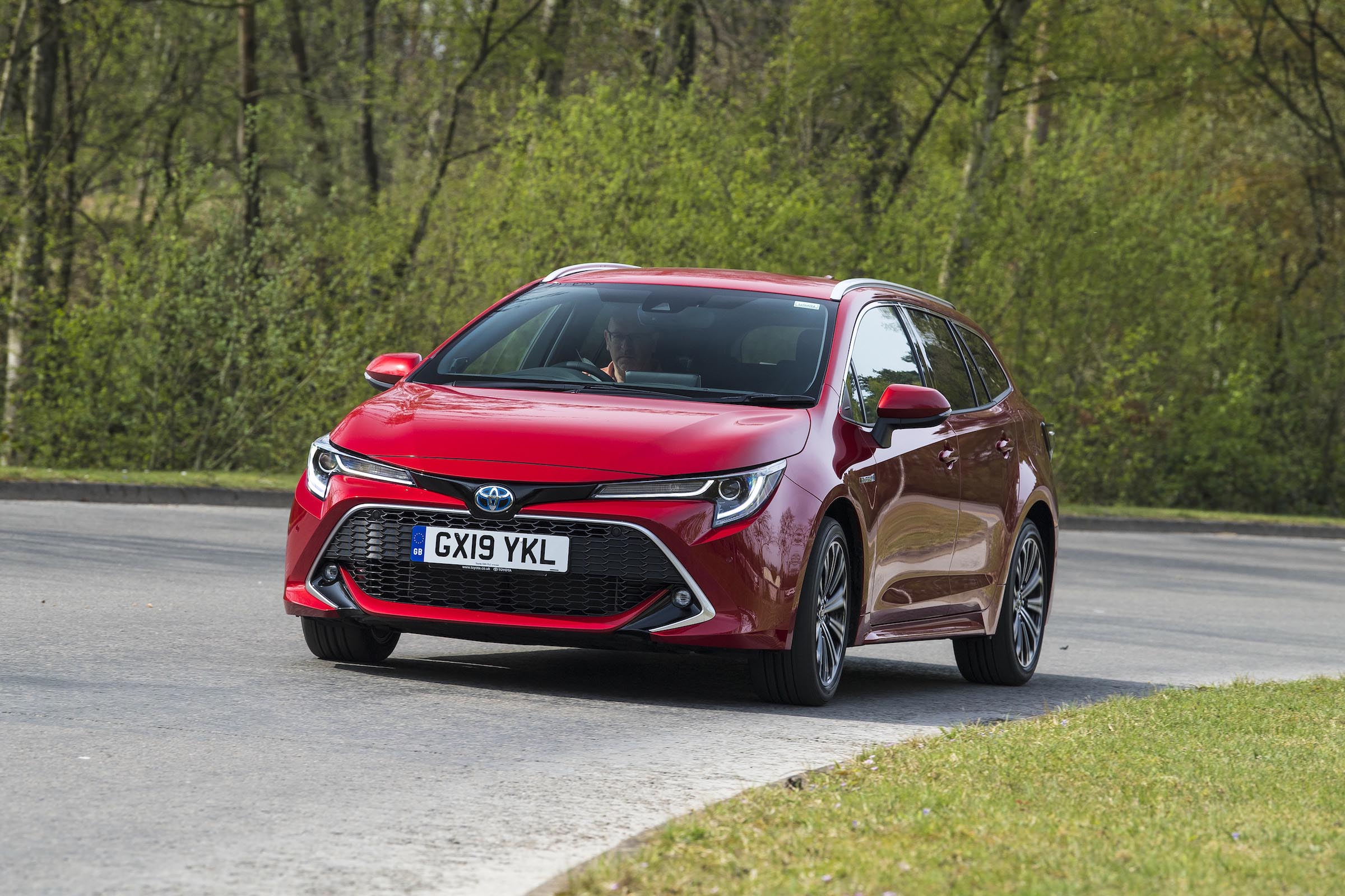 2022 Toyota Corolla Touring Sports GR SPORT - All Color Options - Images