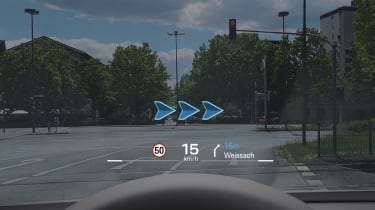 Porsche Macan EV - head-up display