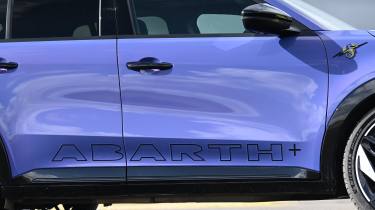 Abarth 600e - Abarth side sticker